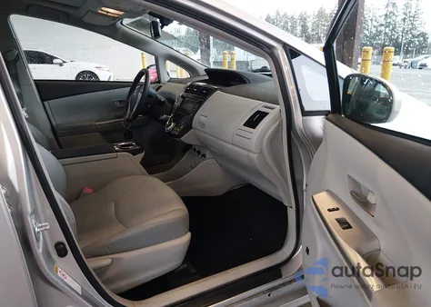 2012 Toyota Prius V Five from USA, damaged, VIN JTDZN3EU8C3013104